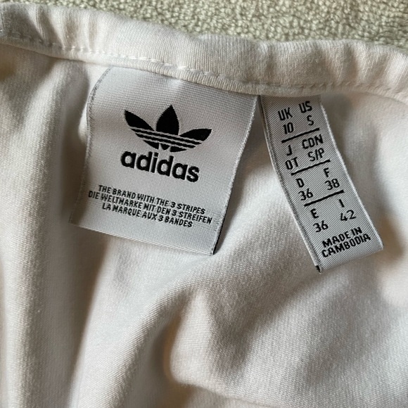 Cropped Adidas Halter - Picture 4 of 7